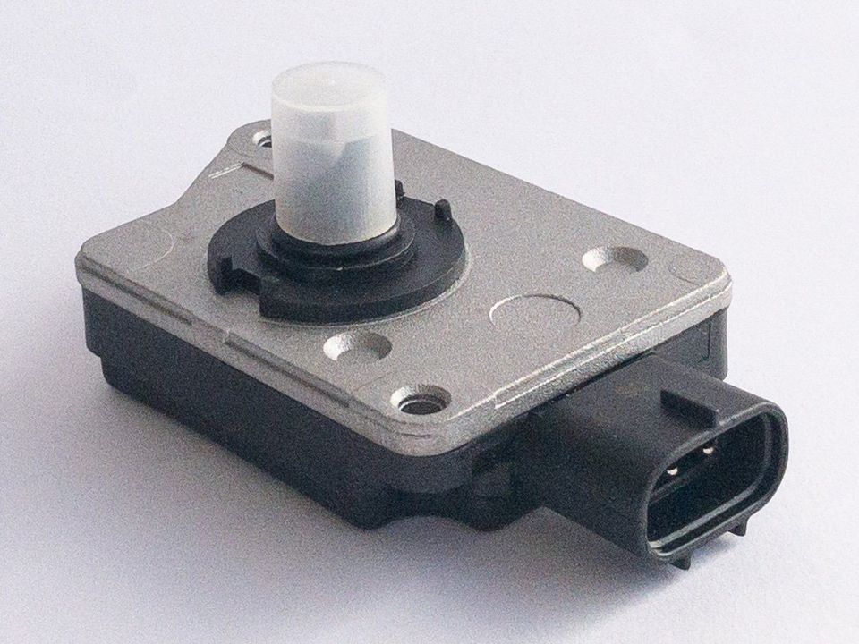 Sensor de flujo de aire   2225075010 Toyota