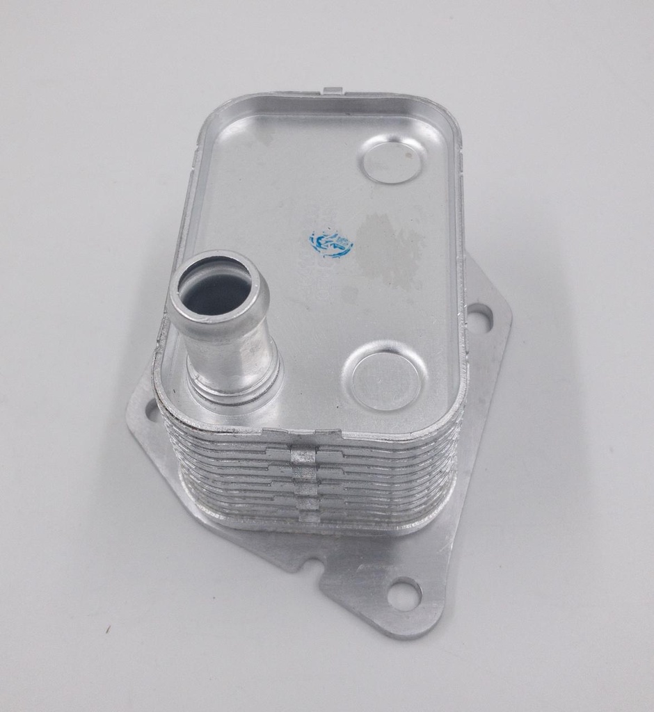 Enfriador de aceite para motor 264102A300 26410-2A300 Hyundai Kia 2010-2015