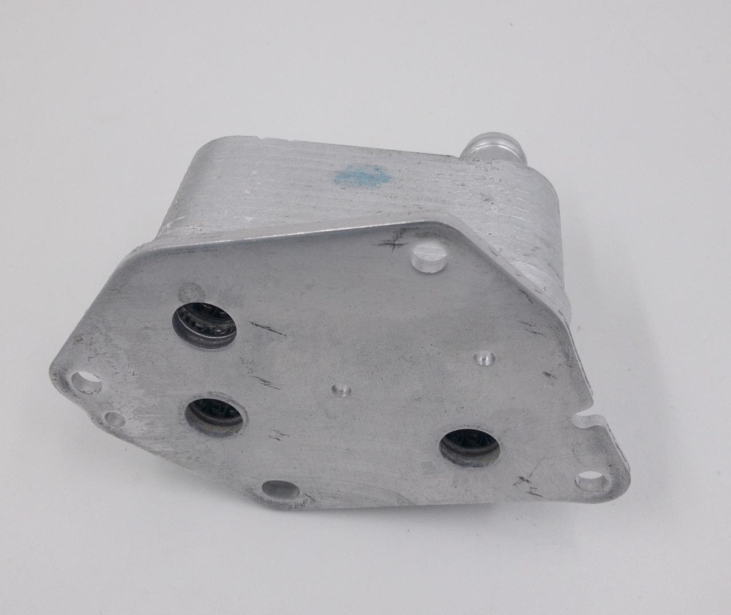 Enfriador de aceite para motor 264102A300 26410-2A300 Hyundai Kia 2010-2015