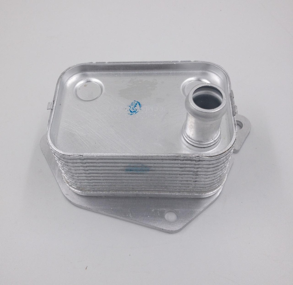 Enfriador de aceite para motor 264102A300 26410-2A300 Hyundai Kia 2010-2015
